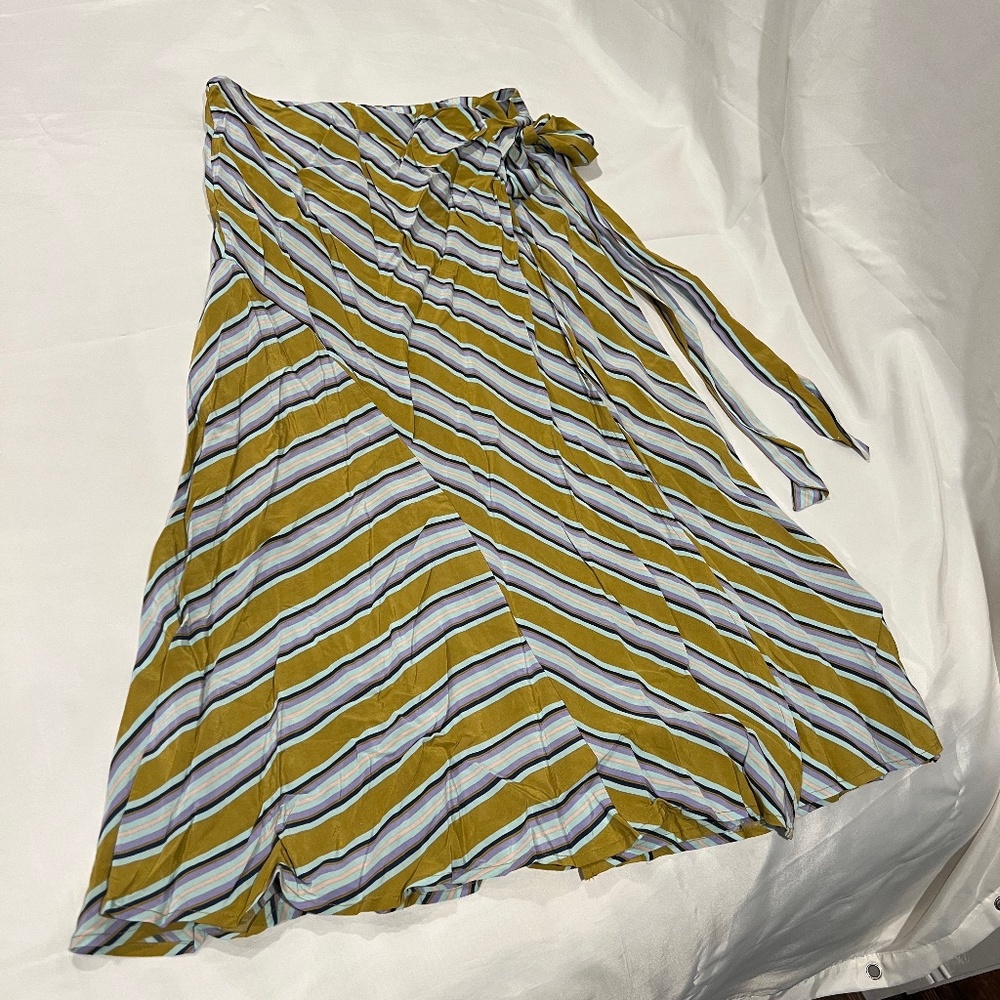 ASTR The Label Moss Multi Stripe Wrap Skirt Size Large *NWT*